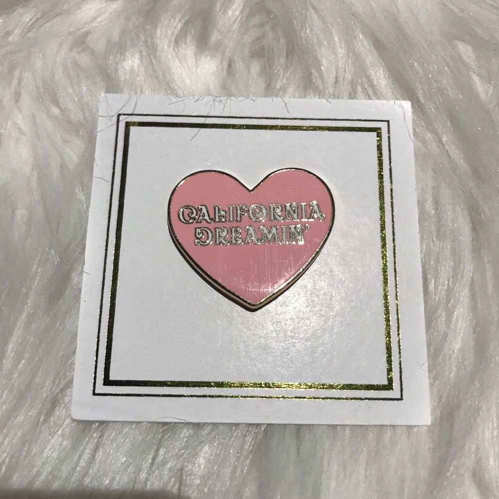 California Dreamin’ Enamel Pin